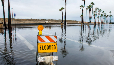 Flooding by the coast