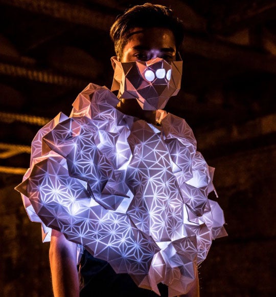 Artist Kasia Molga’s “Human Sensor” project changes color and pattern in response to the wearer’s breathing and the surrounding air quality.
