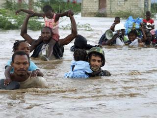 People being rescued from flood